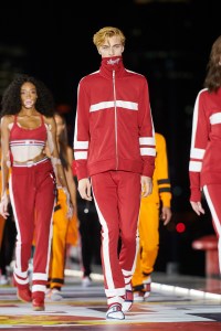 Tommy Hilfiger RTW Fall 2018