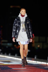 Tommy Hilfiger RTW Fall 2018