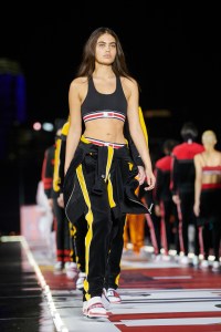 Tommy Hilfiger RTW Fall 2018