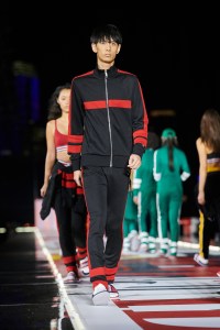 Tommy Hilfiger RTW Fall 2018
