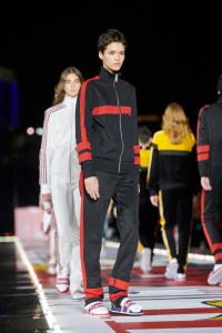 Tommy Hilfiger RTW Fall 2018