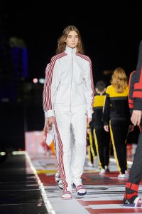Tommy Hilfiger RTW Fall 2018