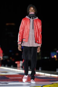 Tommy Hilfiger RTW Fall 2018