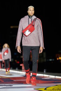 Tommy Hilfiger RTW Fall 2018