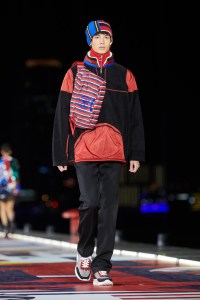 Tommy Hilfiger RTW Fall 2018