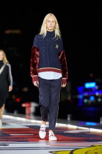 Tommy Hilfiger RTW Fall 2018