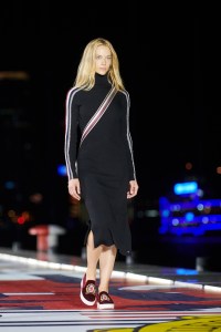 Tommy Hilfiger RTW Fall 2018