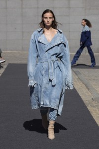 Unravel RTW Spring 2019