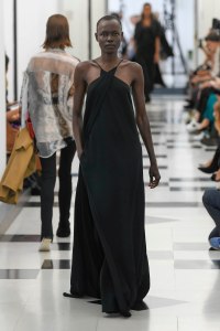 Victoria Beckham RTW Spring 2019
