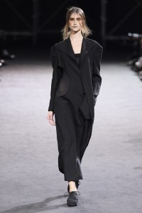 Yohji Yamamoto RTW Spring 2019