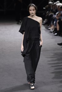 Yohji Yamamoto RTW Spring 2019