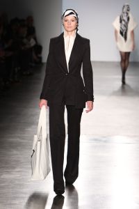 Zang Toi RTW Spring 2019