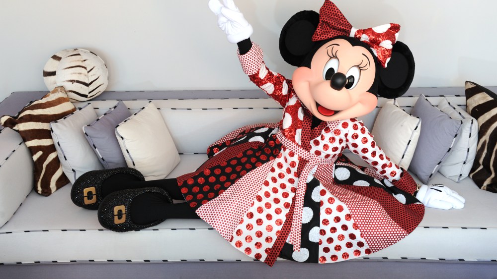 NEW YORK, NY - OCTOBER 17: Minnie Mouse in custom Diane von Furstenberg wrap dress at the Diane von Furstenberg studio on October 17, 2018 in New York City. (Photo by Craig Barritt/Getty Images for The Walt Disney Company)