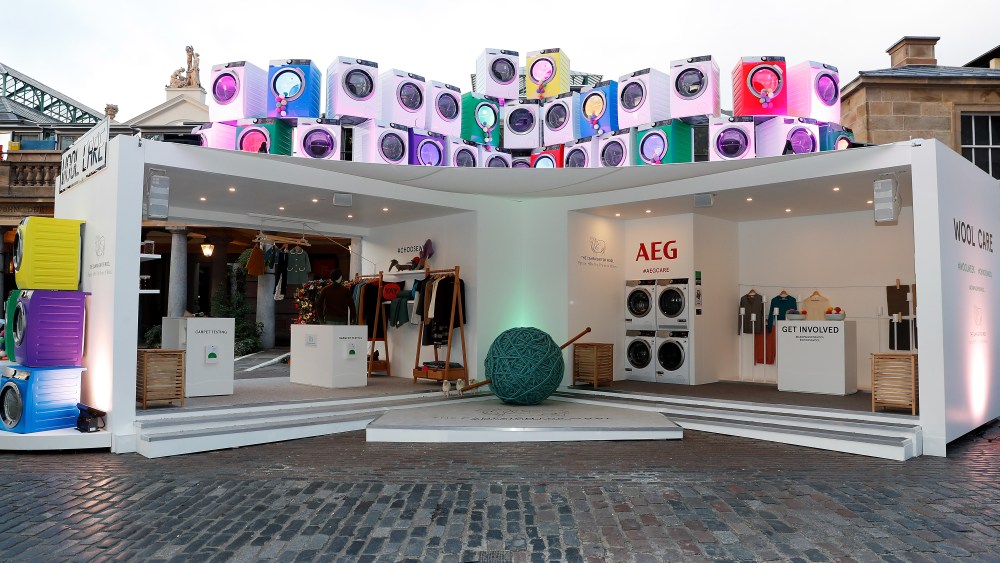 Wool Week's Wool Care Installation in the heart of Covent Garden Piazza