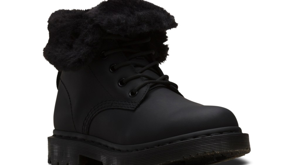 A style from the Dr. Marten Wintergrip collection.