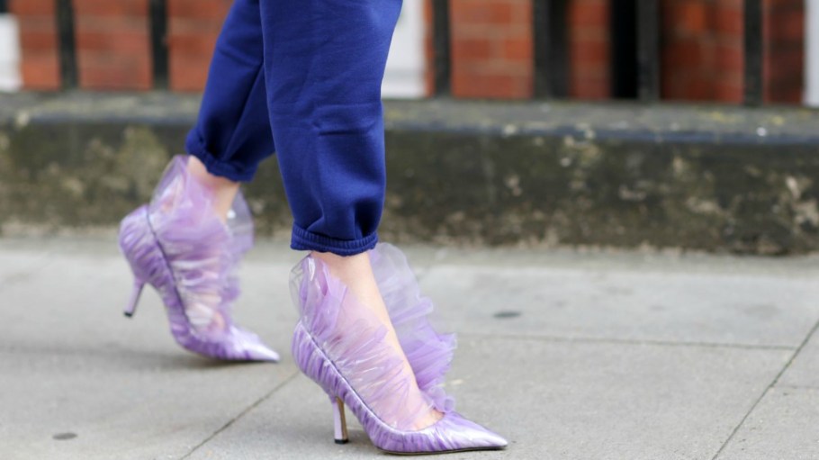 EDITED lavender footwear trend