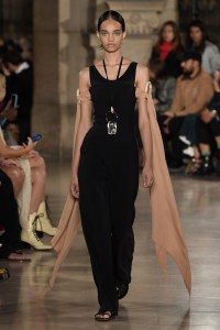 Esteban Cortazar RTW Spring 2019