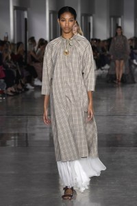 Giambattista Valli RTW Spring 2019