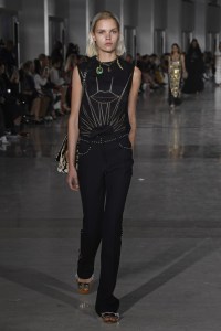 Giambattista Valli RTW Spring 2019