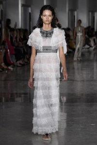 Giambattista Valli RTW Spring 2019