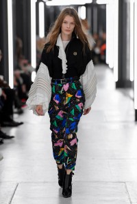 Louis Vuitton RTW Spring 2019