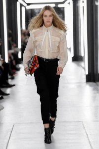 Louis Vuitton RTW Spring 2019