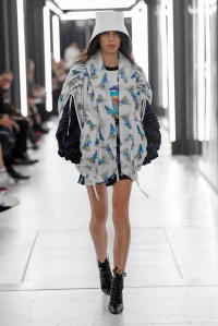 Louis Vuitton RTW Spring 2019