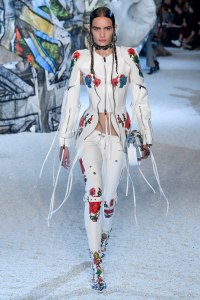 Alexander McQueen RTW Spring 2019