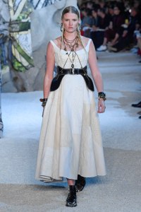 Alexander McQueen RTW Spring 2019