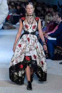Alexander McQueen RTW Spring 2019