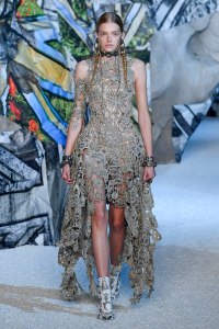 Alexander McQueen RTW Spring 2019