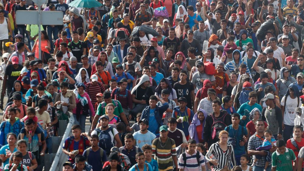 Central American migrants walking to the U.S. start their day departing Ciudad Hidalgo, Mexico, . Despite Mexican efforts to stop them at the border, about 5,000 Central American migrants resumed their advance toward the U.S. border early Sunday in southern MexicoCentral America Migrant Caravan, Ciudad Hidalgo, Mexico - 21 Oct 2018