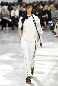 Sacai RTW Spring 2019