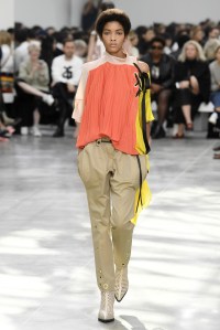 Sacai RTW Spring 2019