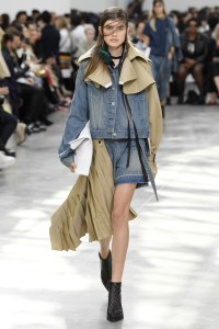 Sacai RTW Spring 2019