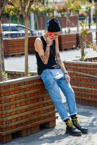 Street Style at Shanghai Fashion Week Spring 2019.