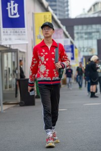 Street Style at Shanghai Fashion Week Spring 2019.