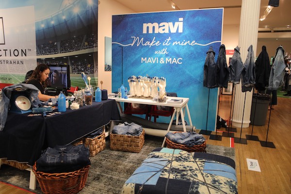 Mavi