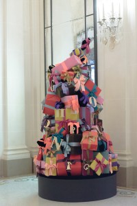 Emanuel Ungaro entry made of presents.
