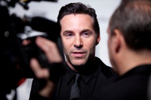 Alessandro Nivola