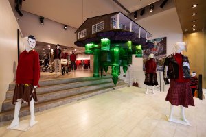 Joyce Holiday Windows 2018 in Hong Kong