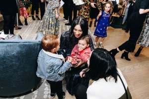 Leigh Lezark, Eva Chen