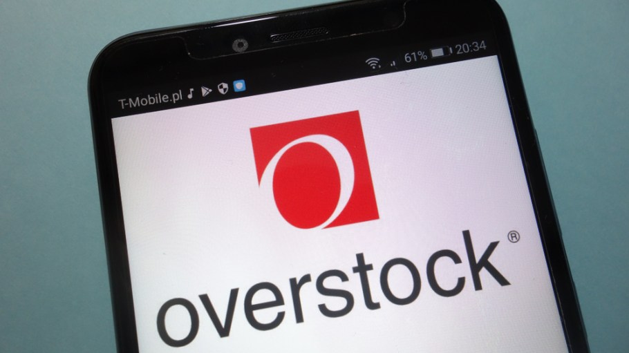 The online seller known for closeout deals is planning to sell its retail operation in 2019 to focus exclusively on a stable of money-losing blockchain enterprises.