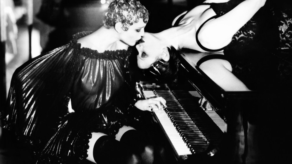 "Sonate", Paris, Ellen von Unwerth (1990)