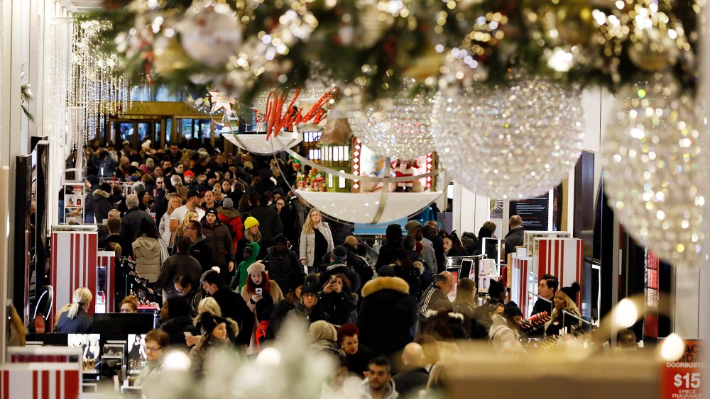 Black Friday holiday shopping Macy's New York