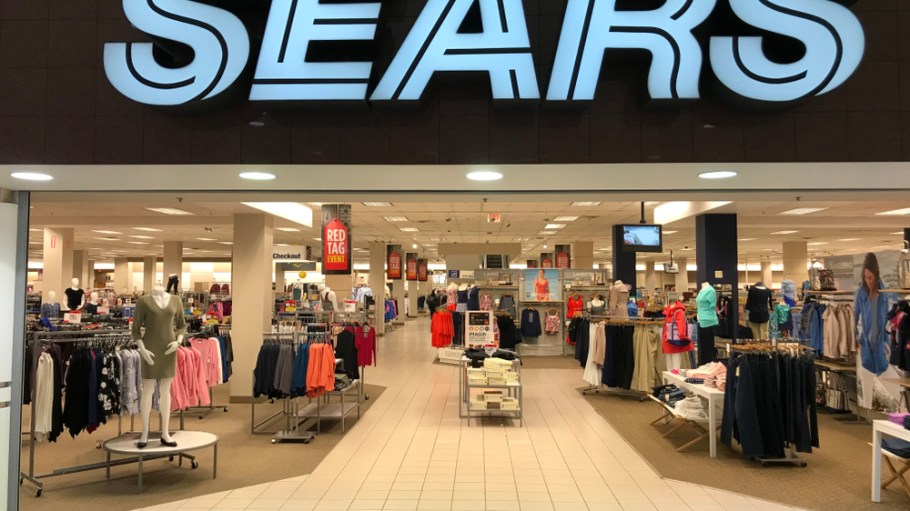 Lee, Hanes & Bongo Counting up the Losses From the Sears Bankruptcy