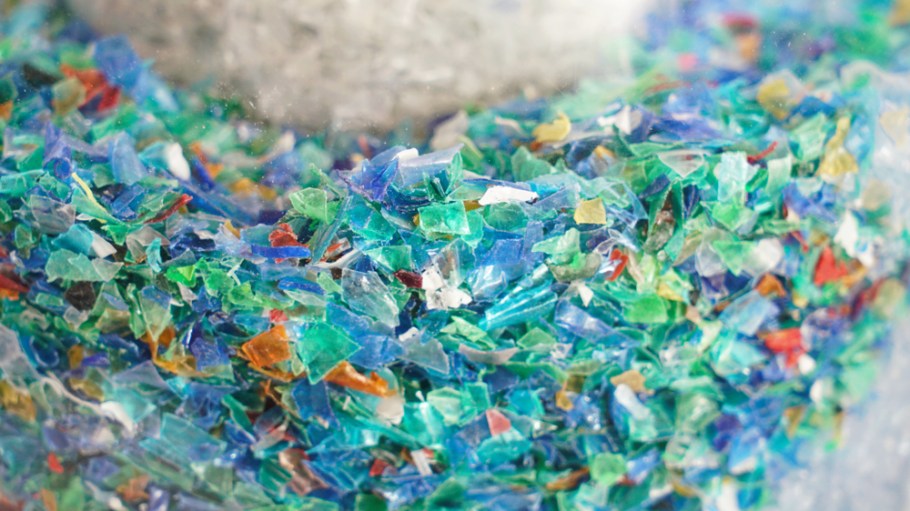 What is the Fashion Industry Doing About Microplastic Pollution?