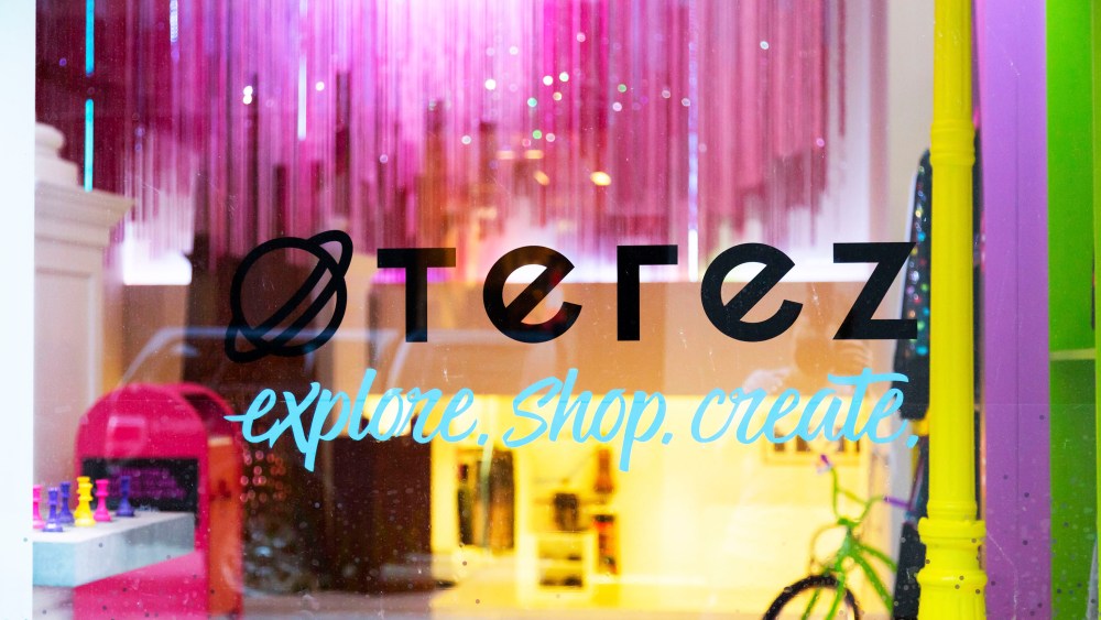 Terez opens pop-up at 158 Mercer Street.