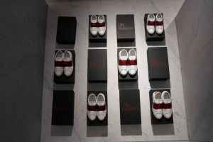 The Valentino Ginza flagship.