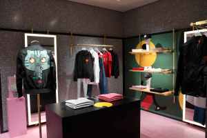 The Valentino Ginza flagship.